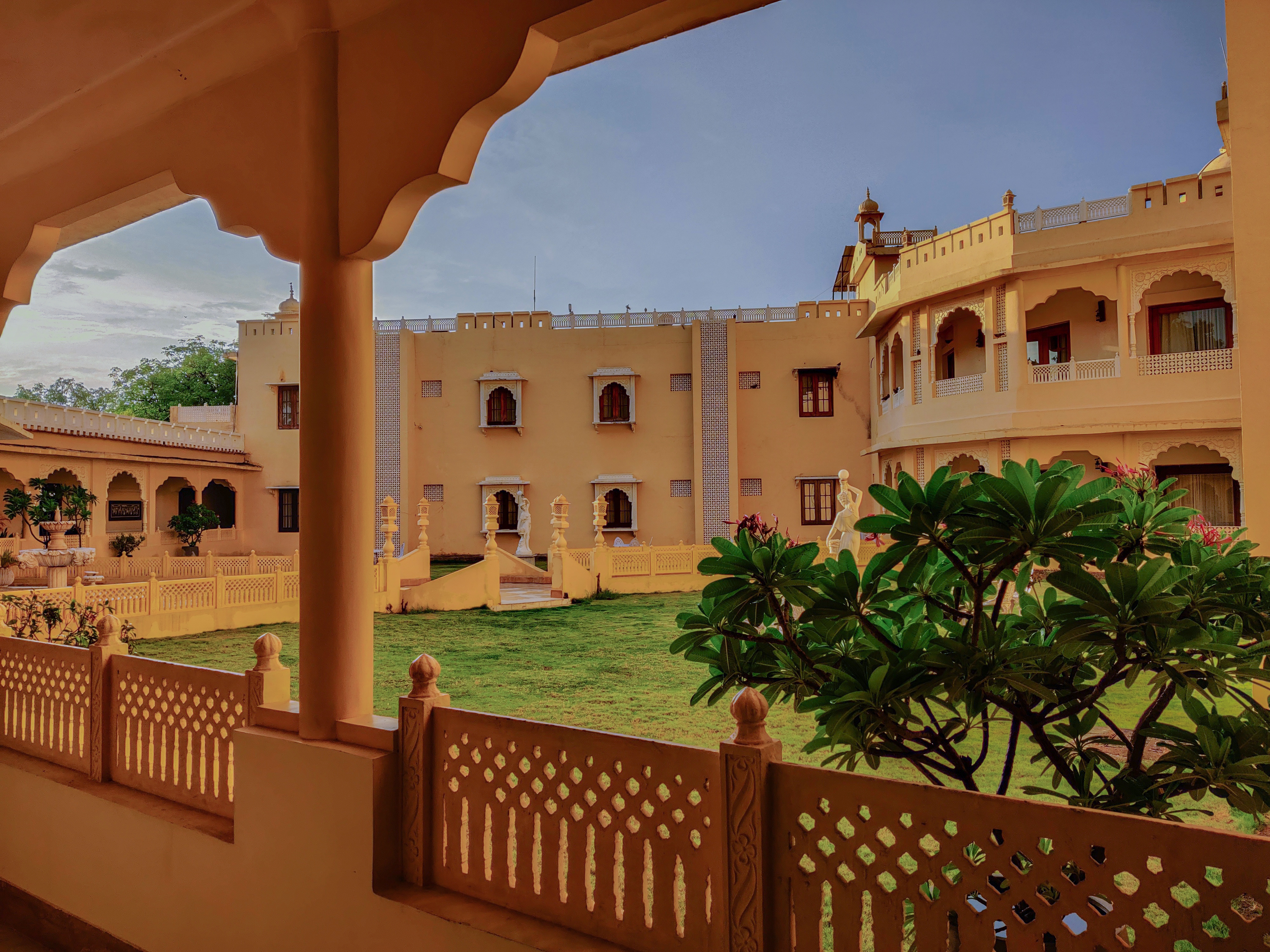 img/syna-heritage-hotel/gallery/18.jpg